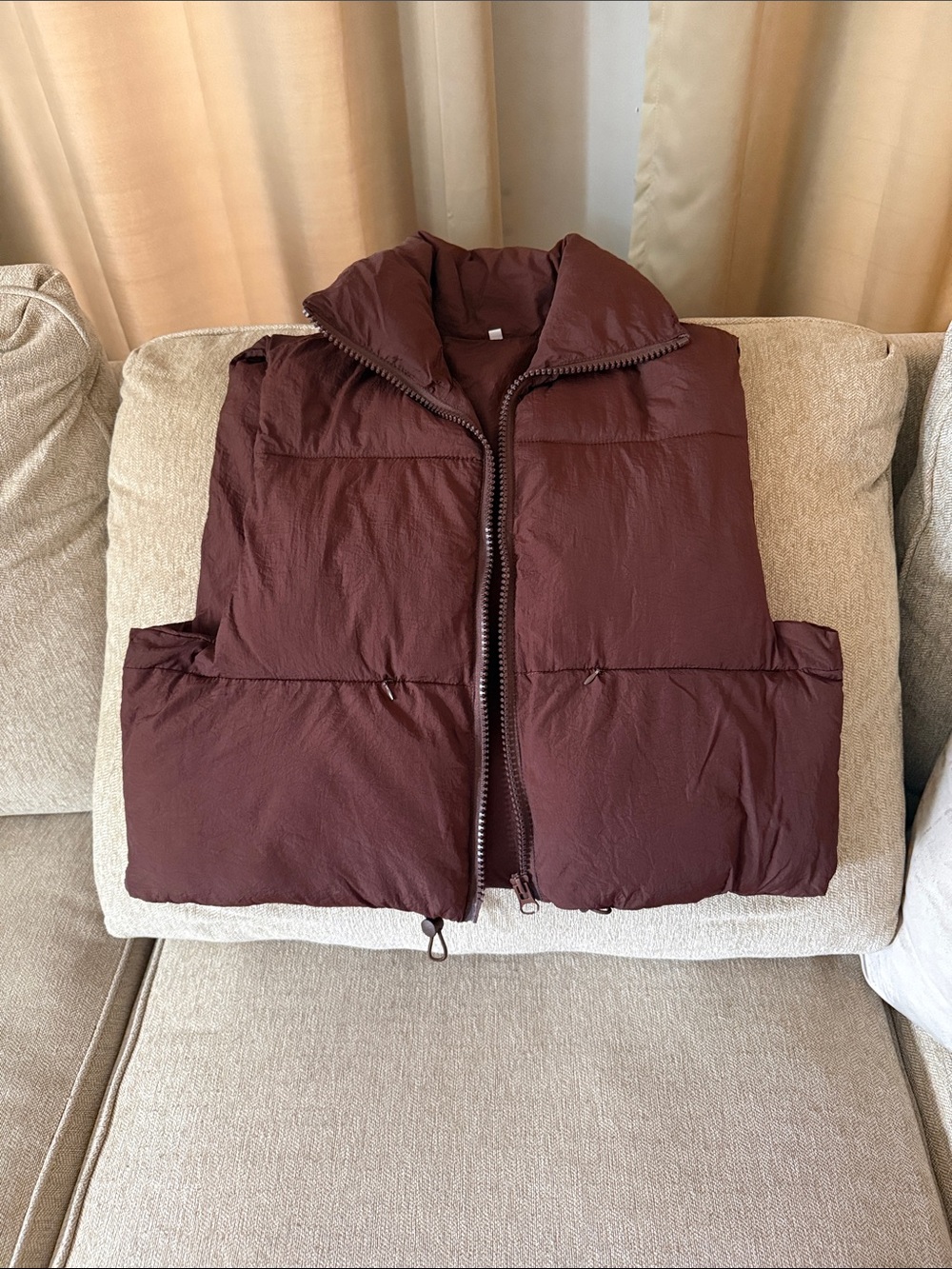 Amazon women’s cropped  Quilted Puffer Vest in chocolate brown